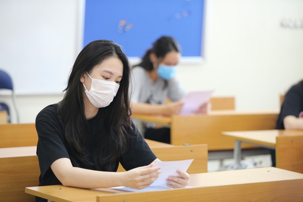 Thêm 1 địa phương thông báo cho học sinh nghỉ học ngay trong đêm - Ảnh 1. Thêm 1 địa phương thông báo cho học sinh nghỉ học ngay trong đêm - Ảnh 1.