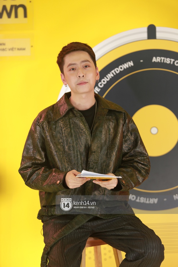 HOT14 Live COUNTDOWN đang diễn ra với host Osad cùng dàn khách mời Hoàng Dũng - Jsol và Hoàng Duyên! - Ảnh 3.