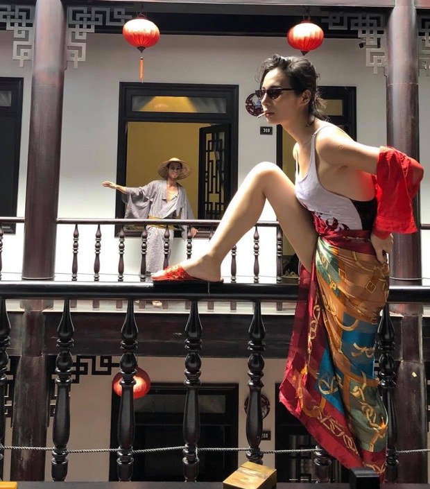 Bị cướp nhưng vẫn phải sang chảnh? Hãy học ngay Tường Danh (Đại Sứ Hoàn Mỹ)! - Ảnh 7. Bị cướp nhưng vẫn phải sang chảnh? Hãy học ngay Tường Danh (Đại Sứ Hoàn Mỹ)! - Ảnh 7.
