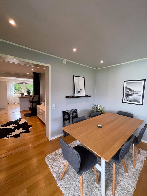 Mua nhà Thuỵ Điển hơn 2000m2 với giá bất ngờ, đầu tư hẳn 700 triệu cho bếp, có đồ phải 6 người khênh - Ảnh 14.