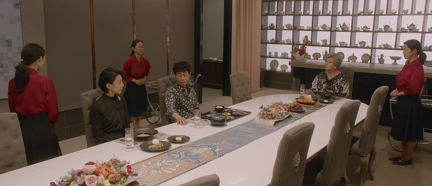 Xem MINE để biết một ngày của cái đồ có hơn 1000 tỷ trông như thế nào? - Ảnh 3.