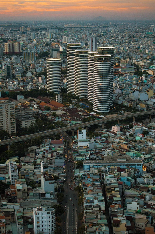 Hiếm người biết đứng từ Sài Gòn vẫn có thể nhìn thấy núi, danh tính địa điểm này mới là điều khiến dân mạng tranh cãi - Ảnh 7.