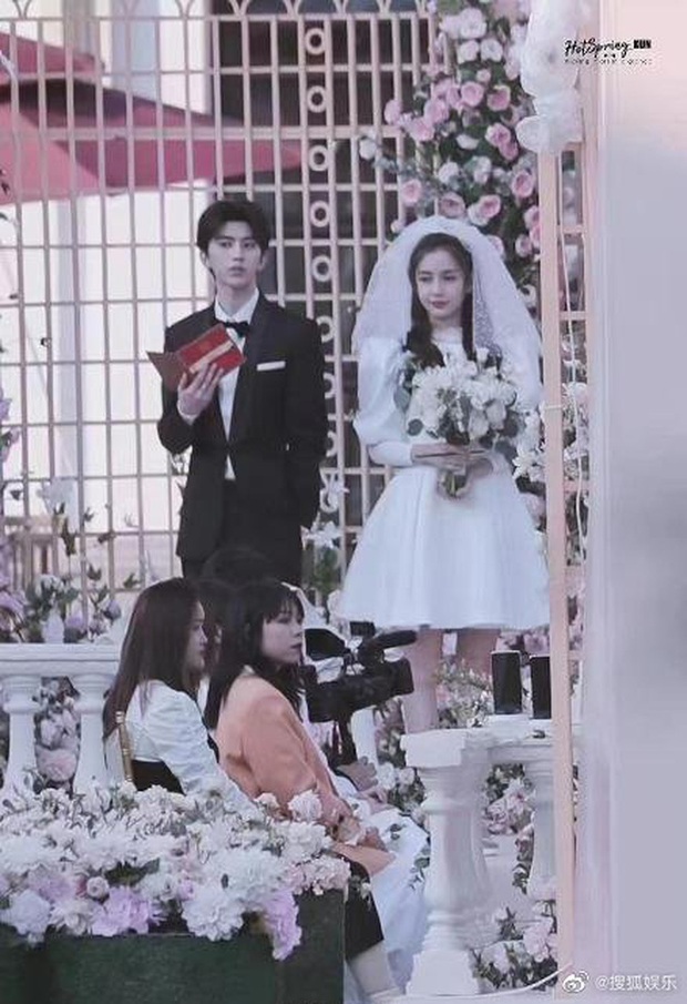 HOT: Không phải Lisa, Angela Baby mới là người đang hẹn hò Thái Từ Khôn, lộ cả bằng chứng chỉ với 1 bức ảnh? - Ảnh 8.