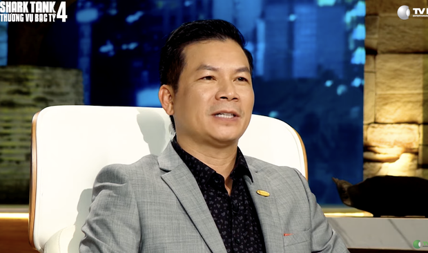 Phó chủ tịch tập đoàn BĐS nổi tiếng tiết lộ bị vợ trẻ kém 16 tuổi thao túng một chuyện trong hôn nhân - Ảnh 1. Phó chủ tịch tập đoàn BĐS nổi tiếng tiết lộ bị vợ trẻ kém 16 tuổi thao túng một chuyện trong hôn nhân - Ảnh 1.