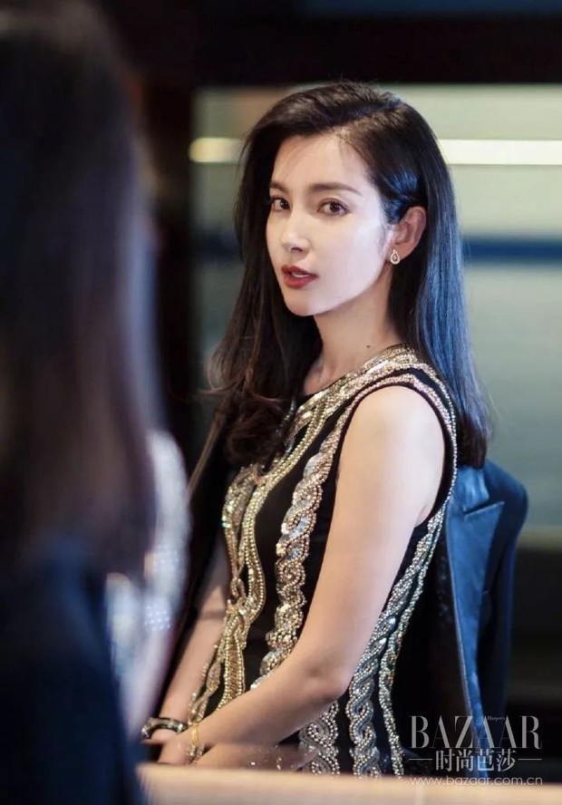 Lý Băng Băng thuê giúp việc lương 350 triệu/tháng nhưng 3 năm đuổi 20 người vì “bệnh sạch sẽ”, nghe 1001 yêu sách mà xỉu ngang - Ảnh 7. Lý Băng Băng thuê giúp việc lương 350 triệu/tháng nhưng 3 năm đuổi 20 người vì “bệnh sạch sẽ”, nghe 1001 yêu sách mà xỉu ngang - Ảnh 7.