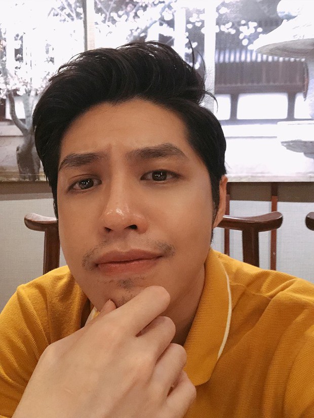 Noo Phước Thịnh viết status kể chuyện đi mua vở tô màu, có 7 dòng mà sai chính tả lên xuống, nhìn rối mắt mà tức luôn á! - Ảnh 6. Noo Phước Thịnh viết status kể chuyện đi mua vở tô màu, có 7 dòng mà sai chính tả lên xuống, nhìn rối mắt mà tức luôn á! - Ảnh 6.