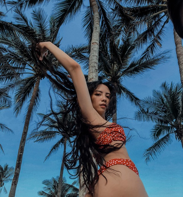 Đặng Tiểu Tô Sa tung loạt ảnh bikini mới đẹp nức nở, thần thái ngày càng xuất sắc  - Ảnh 3.