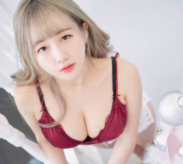Trượt giải nhất cuộc thi người mẫu, nàng hot girl xinh đẹp đổi hướng, lấn sân sự nghiệp sang streamer, YouTuber khiến bao fan ngẩn ngơ - Ảnh 6. Trượt giải nhất cuộc thi người mẫu, nàng hot girl xinh đẹp đổi hướng, lấn sân sự nghiệp sang streamer, YouTuber khiến bao fan ngẩn ngơ - Ảnh 6.