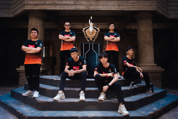 Chung kết Đấu Trường Danh Vọng mùa Xuân 2021: 3 lí do khiến fan Liên Quân Việt tin rằng Team Flash sẽ giành lại ngôi vương! - Ảnh 1. Chung kết Đấu Trường Danh Vọng mùa Xuân 2021: 3 lí do khiến fan Liên Quân Việt tin rằng Team Flash sẽ giành lại ngôi vương! - Ảnh 1.