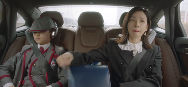 Xem MINE để biết một ngày của cái đồ có hơn 1000 tỷ trông như thế nào? - Ảnh 11.