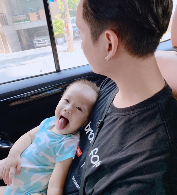 JustaTee đăng ảnh chill với con gái kiểu gì mà để netizen vào khen con trai thần thái hơn bố, không biết nên khóc hay nên cười nữa! - Ảnh 8.