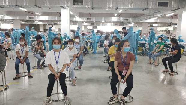 Trăng mật trong tâm dịch của vợ chồng bác sĩ trẻ ở Quảng Ninh - Ảnh 4.