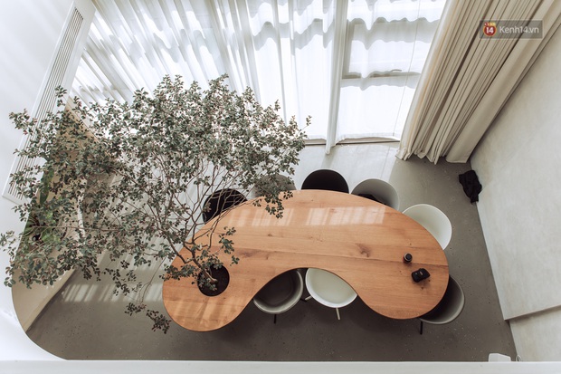 Cận cảnh penthouse 8 tỷ của Vũ Dino: Góc nào cũng chill, sofa hơn 100 triệu khiến khách chỉ muốn... làm biếng - Ảnh 6. Cận cảnh penthouse 8 tỷ của Vũ Dino: Góc nào cũng chill, sofa hơn 100 triệu khiến khách chỉ muốn... làm biếng - Ảnh 6.