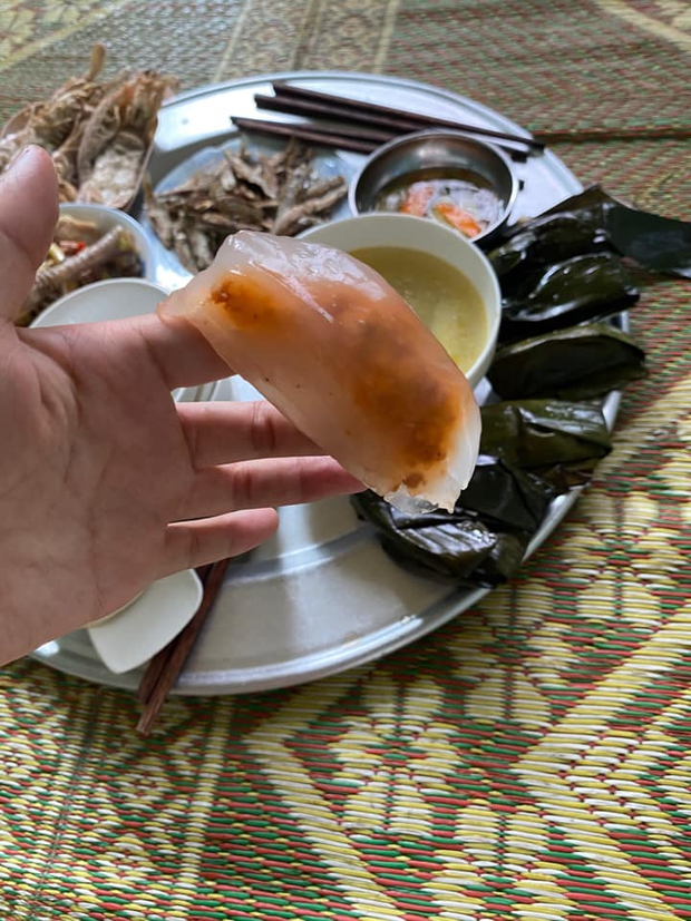 Thấy rao bán bánh bột lọc chỉ 2k/cái, cô gái ham hố đặt về ăn nhưng lúc mở ra mới sốc nặng vì lý do này - Ảnh 5. Thấy rao bán bánh bột lọc chỉ 2k/cái, cô gái ham hố đặt về ăn nhưng lúc mở ra mới sốc nặng vì lý do này - Ảnh 5.