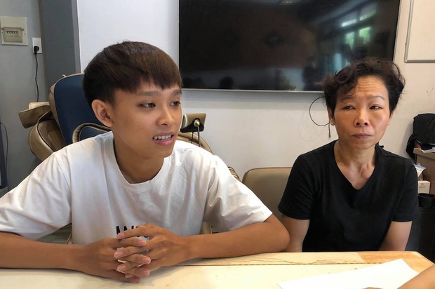 Giữa lùm xùm, netizen khui tình tiết bố mẹ Hồ Văn Cường phản ứng khi Phi Nhung tố con ruột mắc bệnh ngôi sao - Ảnh 2. Giữa lùm xùm, netizen khui tình tiết bố mẹ Hồ Văn Cường phản ứng khi Phi Nhung tố con ruột mắc bệnh ngôi sao - Ảnh 2.