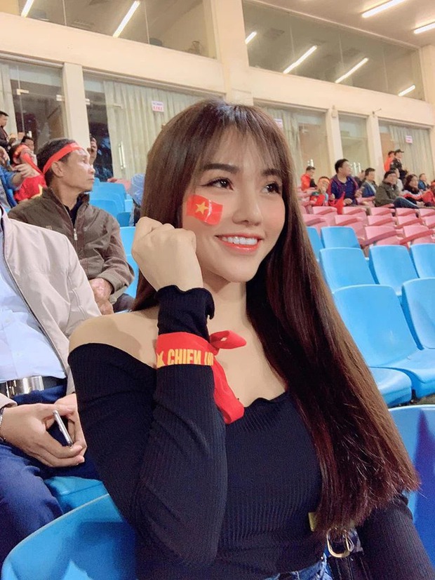 Hội cầu thủ Việt thật khéo chọn nửa kia, không chỉ xinh đẹp mà còn đảm đang mất phần thiên hạ - Ảnh 15. Hội cầu thủ Việt thật khéo chọn nửa kia, không chỉ xinh đẹp mà còn đảm đang mất phần thiên hạ - Ảnh 15.