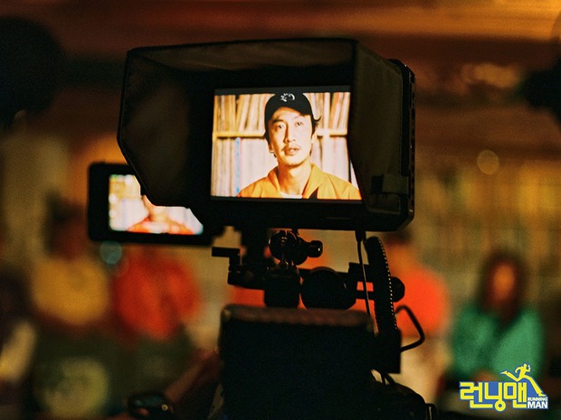 Bộ ảnh xúc động, đẹp như mơ của Lee Kwang Soo trong tập cuối ghi hình Running Man - Ảnh 10. Bộ ảnh xúc động, đẹp như mơ của Lee Kwang Soo trong tập cuối ghi hình Running Man - Ảnh 10.