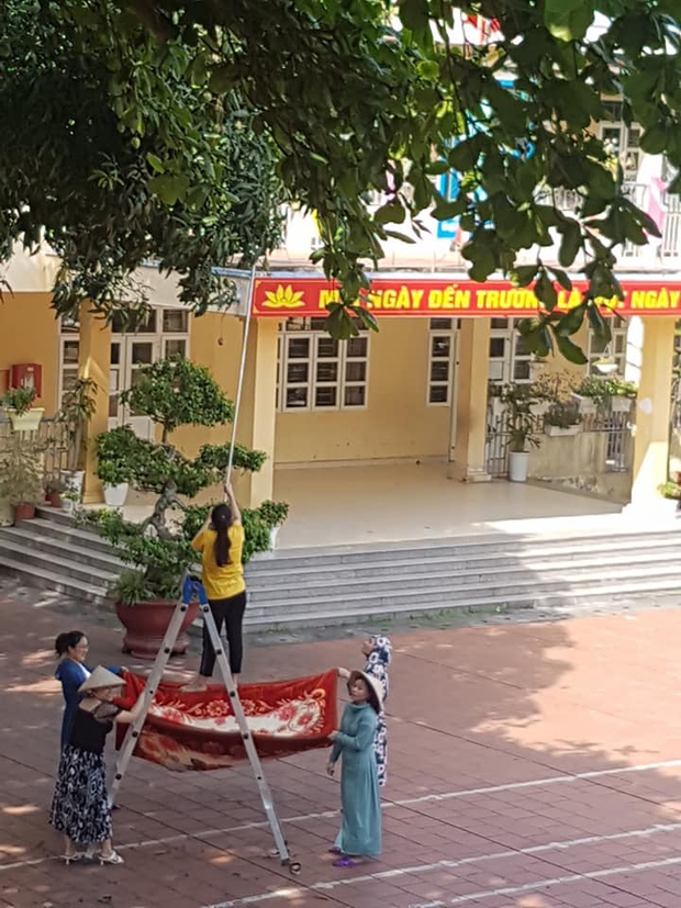 Sân trường mọc cây xoài to bự nhưng thầy giáo tiết lộ giờ mới biết vị quả chua ngọt ra sao, hoá ra là vì lý do trớ trêu này - Ảnh 4. Sân trường mọc cây xoài to bự nhưng thầy giáo tiết lộ giờ mới biết vị quả chua ngọt ra sao, hoá ra là vì lý do trớ trêu này - Ảnh 4.