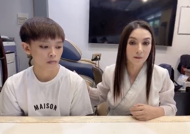Phi Nhung: Cát xê của Cường tôi không được biết. Ngay cả tiền của tôi, tôi cũng không được biết - Ảnh 2. Phi Nhung: Cát xê của Cường tôi không được biết. Ngay cả tiền của tôi, tôi cũng không được biết - Ảnh 2.