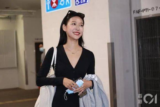 Vòng sơ tuyển chưa từng có trong lịch sử cuộc thi Hoa hậu: Thí sinh nhan sắc đã tệ lại còn khác xa ảnh đăng ký trên mạng - Ảnh 14. Vòng sơ tuyển chưa từng có trong lịch sử cuộc thi Hoa hậu: Thí sinh nhan sắc đã tệ lại còn khác xa ảnh đăng ký trên mạng - Ảnh 14.
