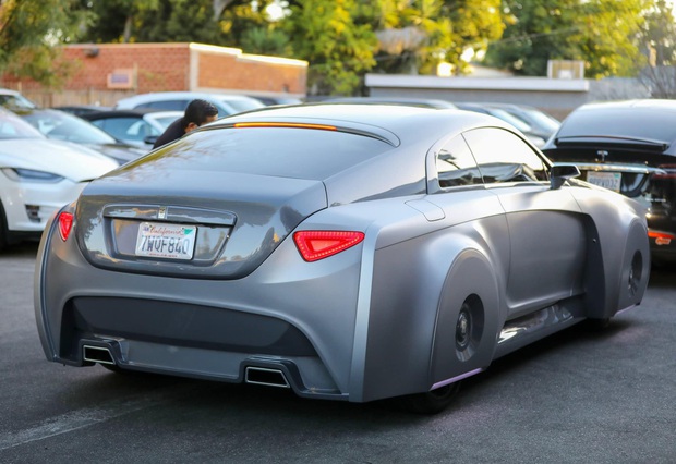 Justin Bieber cuối cùng đã lột xác: Cưỡi siêu xe 7,6 tỷ đi lượn phố cùng bà xã, nhan sắc hoàng tử nhạc Pop trở lại rồi! - Ảnh 5.