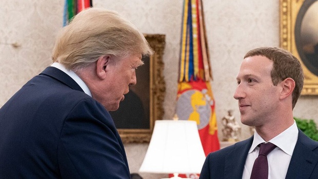 Ông Trump: Đáng lẽ tôi đã cấm Facebook, nhưng Mark Zuckerberg liên tục gọi điện rồi đến Nhà Trắng ăn tối - Ảnh 1.