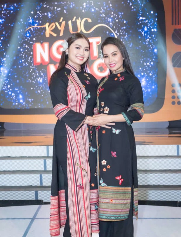 Không nhận làm con nuôi, Cẩm Ly vẫn dìu dắt học trò Thiện Nhân thành công thế này đây! - Ảnh 6. Không nhận làm con nuôi, Cẩm Ly vẫn dìu dắt học trò Thiện Nhân thành công thế này đây! - Ảnh 6.
