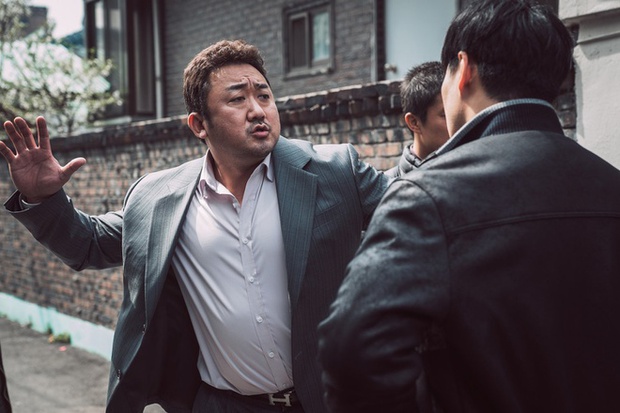 Ông hoàng phòng vé Hàn Ma Dong Seok khoe ảnh đóng phim ở Việt Nam, netizen nô nức rủ chú ăn đặc sản quê mình - Ảnh 7. Ông hoàng phòng vé Hàn Ma Dong Seok khoe ảnh đóng phim ở Việt Nam, netizen nô nức rủ chú ăn đặc sản quê mình - Ảnh 7.