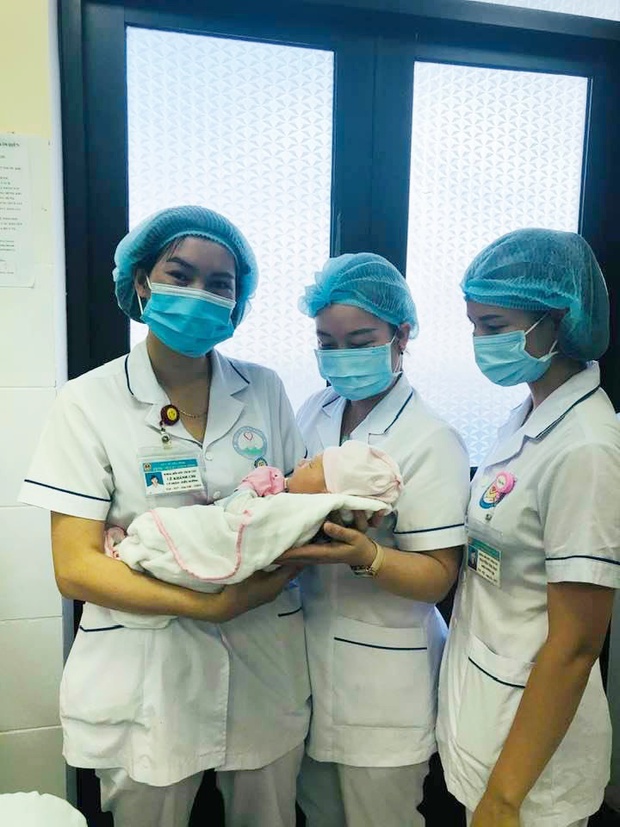 Bé sơ sinh được cứu sống thần kỳ từ bụng mẹ bị hôn mê, chấn thương sọ não sau tai nạn giao thông - Ảnh 2. Bé sơ sinh được cứu sống thần kỳ từ bụng mẹ bị hôn mê, chấn thương sọ não sau tai nạn giao thông - Ảnh 2.