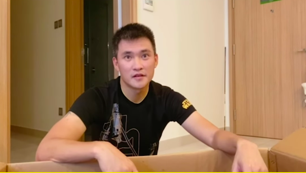 Công Vinh sau 20 năm: Từ tiền công 50k/tháng đến cơ hội tăng thu nhập bạc tỷ, 5-6 năm trước đã sở hữu 50 tỷ đồng - Ảnh 2. Công Vinh sau 20 năm: Từ tiền công 50k/tháng đến cơ hội tăng thu nhập bạc tỷ, 5-6 năm trước đã sở hữu 50 tỷ đồng - Ảnh 2.