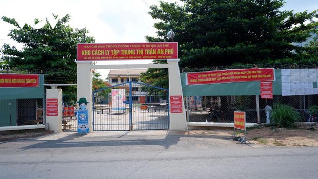 Lén trốn trong ghe về thăm vợ, người đàn ông dương tính SARS-CoV-2 liên luỵ nhiều người - Ảnh 1. Lén trốn trong ghe về thăm vợ, người đàn ông dương tính SARS-CoV-2 liên luỵ nhiều người - Ảnh 1.