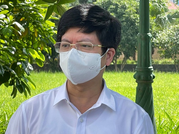 Bệnh nhân trẻ mắc Covid-19 từ khi có triệu chứng sau vài ngày đã mờ trắng hai bên phổi - Ảnh 1. Bệnh nhân trẻ mắc Covid-19 từ khi có triệu chứng sau vài ngày đã mờ trắng hai bên phổi - Ảnh 1.