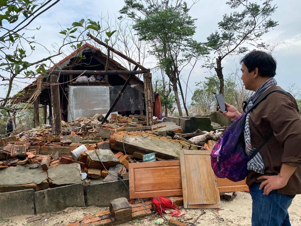 Chiếc ba lô MC Quyền Linh đựng 2,2 tỷ tiền từ thiện hoá ra là đồ cũ của cô con gái Lọ Lem đây mà! - Ảnh 3.