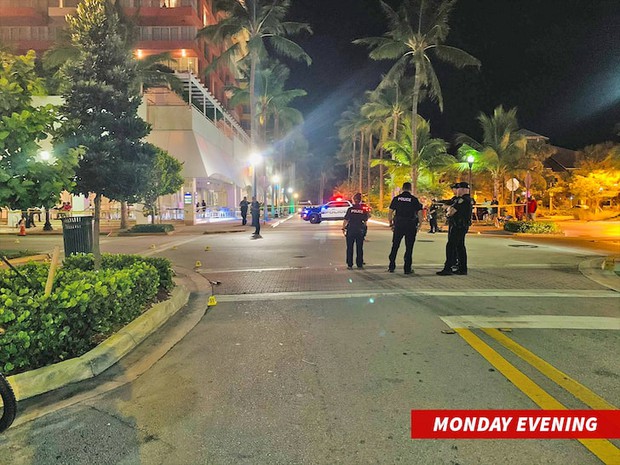 Chấn động vụ 2 ngôi sao nổi tiếng bị bắt khẩn cấp vì cố ý nổ súng giết người, khiến 3 nạn nhân nhập viện và 21 người bị thương - Ảnh 4.