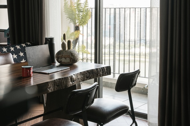Chàng trai bỏ 800 triệu thiết kế căn hộ đậm chất dân chơi, đầu tư cả quầy bar để chill tại nhà mùa dịch - Ảnh 16.