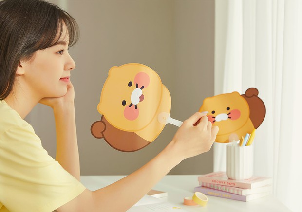 Kakao Friends có 8 món phụ kiện mùa hè cưng xỉu: Từ khuôn làm đá đến đủ loại quạt xinh quá trời - Ảnh 10.