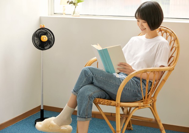 Kakao Friends có 8 món phụ kiện mùa hè cưng xỉu: Từ khuôn làm đá đến đủ loại quạt xinh quá trời - Ảnh 15.