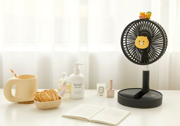 Kakao Friends có 8 món phụ kiện mùa hè cưng xỉu: Từ khuôn làm đá đến đủ loại quạt xinh quá trời - Ảnh 14.