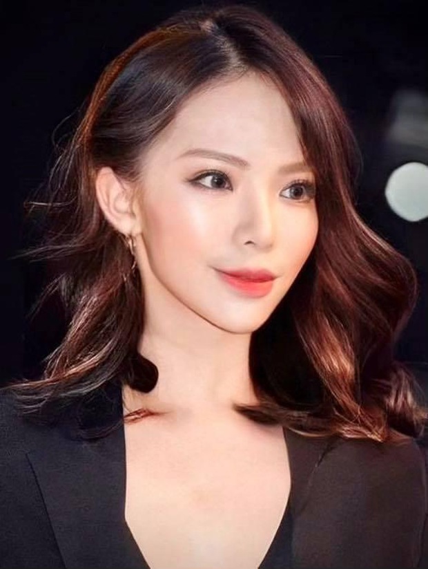 Sao nam Vbiz mà giả gái thì cũng bén lắm chứ tưởng: Sơn Tùng gây thương nhớ còn Trấn Thành thì khác gì Tóc Tiên - Ảnh 3. Sao nam Vbiz mà giả gái thì cũng bén lắm chứ tưởng: Sơn Tùng gây thương nhớ còn Trấn Thành thì khác gì Tóc Tiên - Ảnh 3.
