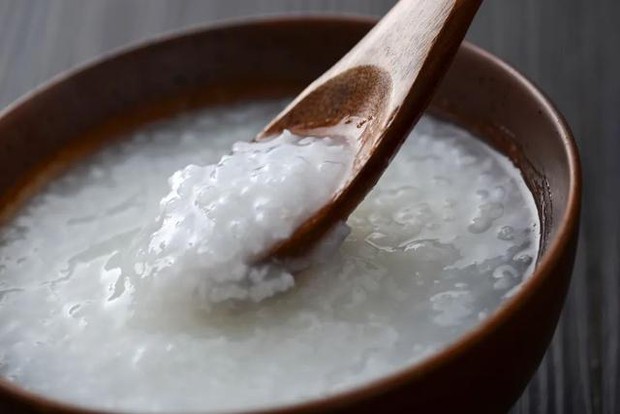 3 cách ăn cháo có thể làm đau dạ dày, gây ung thư cần tránh, đáng lo là nhiều người mắc phải - Ảnh 2. 3 cách ăn cháo có thể làm đau dạ dày, gây ung thư cần tránh, đáng lo là nhiều người mắc phải - Ảnh 2.