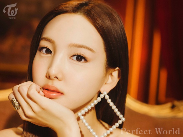 Vừa mới quảng bá xong, TWICE đã vội tung teaser comeback tiếp theo khiến fan xót xa: JYP định bóc lột idol đến bao giờ? - Ảnh 2.