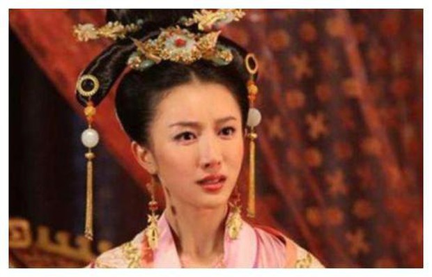 Khai quật lăng mộ công chúa đẹp nhất thời Đường, tất cả đứng hình khi thấy bộ xương khô của đàn ông đã ngồi trong đó cả ngàn năm - Ảnh 3.