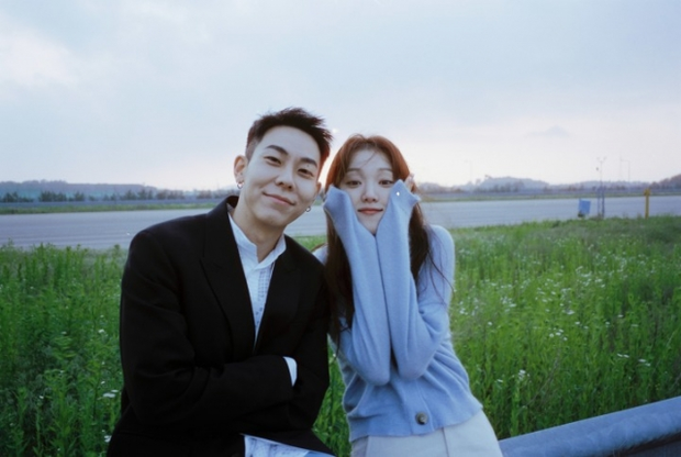 Sự thật đằng sau tin tiên nữ cử tạ Lee Sung Kyung hẹn hò nam rapper đình đám khiến fan ngỡ ngàng, ngơ ngác và bật ngửa - Ảnh 3. Sự thật đằng sau tin tiên nữ cử tạ Lee Sung Kyung hẹn hò nam rapper đình đám khiến fan ngỡ ngàng, ngơ ngác và bật ngửa - Ảnh 3.