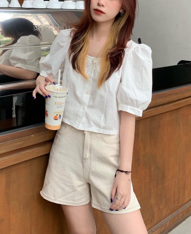 Jisoo xinh xắn với áo blouse 1 triệu, có nhiều mẫu na ná giá chỉ vài trăm bạn dư sức “múc” - Ảnh 10.