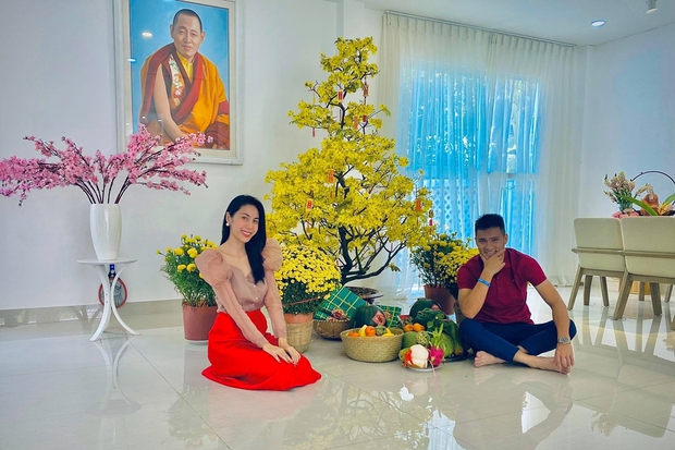 Công trình nhà 22 tỷ của Thuỷ Tiên vẫn đang xây dựng giữa dịch phức tạp, xuất hiện các công nhân không đeo khẩu trang - Ảnh 10.