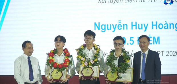 Góc số phận: 3 thủ khoa Đại học Bách khoa cùng tên - cùng tháng sinh - cùng học một ngành? - Ảnh 1.
