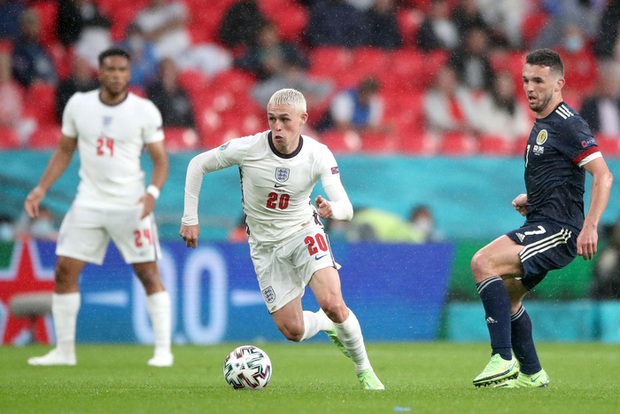 Top 5 ngôi sao gây thất vọng nhất tại vòng bảng Euro 2020 - Ảnh 1.