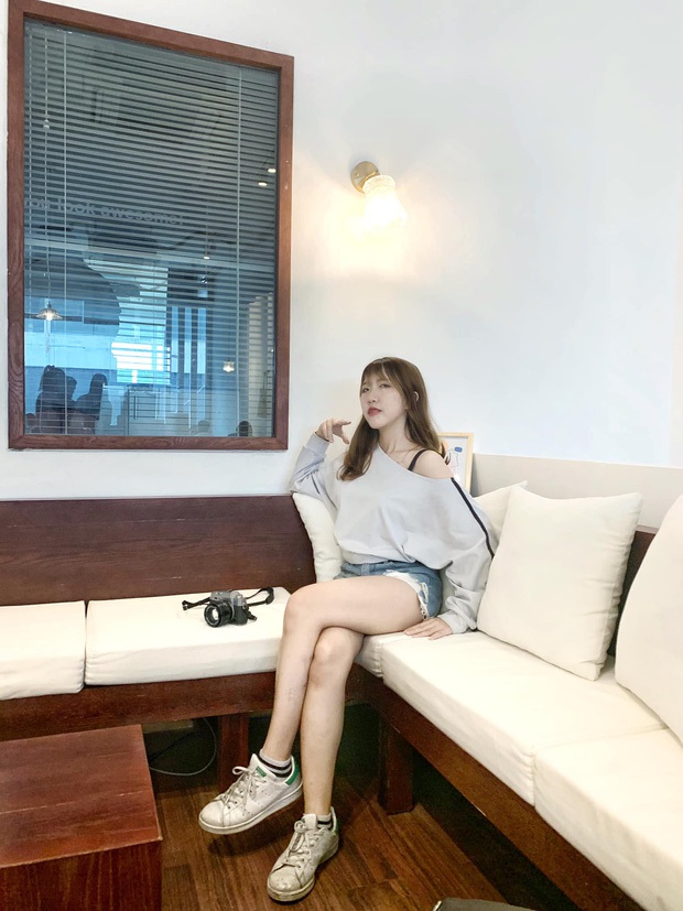 Bị netizen body-samsung, cô gái có 12 mối tình tuyên bố túm váy đi trùng tu nhan sắc - Ảnh 4. Bị netizen body-samsung, cô gái có 12 mối tình tuyên bố túm váy đi trùng tu nhan sắc - Ảnh 4.