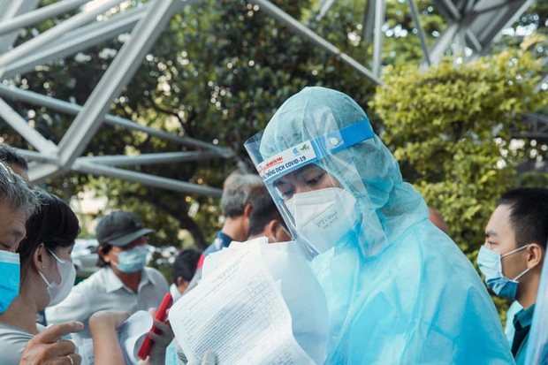 Mai Phương Thuý, H’Hen Niê cùng dàn hậu Vbiz hoá “chiến sĩ” tiếp sức mùa dịch Covid-19: Nghĩa cử cao đẹp cần được lan toả! - Ảnh 13.