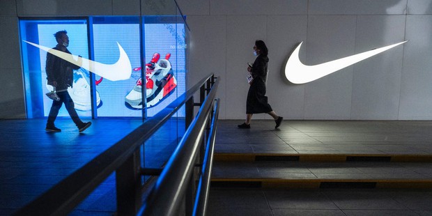 Hậu tuyên bố Là thương hiệu của Trung Quốc, Nike vấp phải làn sóng tẩy chay trên toàn cầu - Ảnh 1. Hậu tuyên bố Là thương hiệu của Trung Quốc, Nike vấp phải làn sóng tẩy chay trên toàn cầu - Ảnh 1.